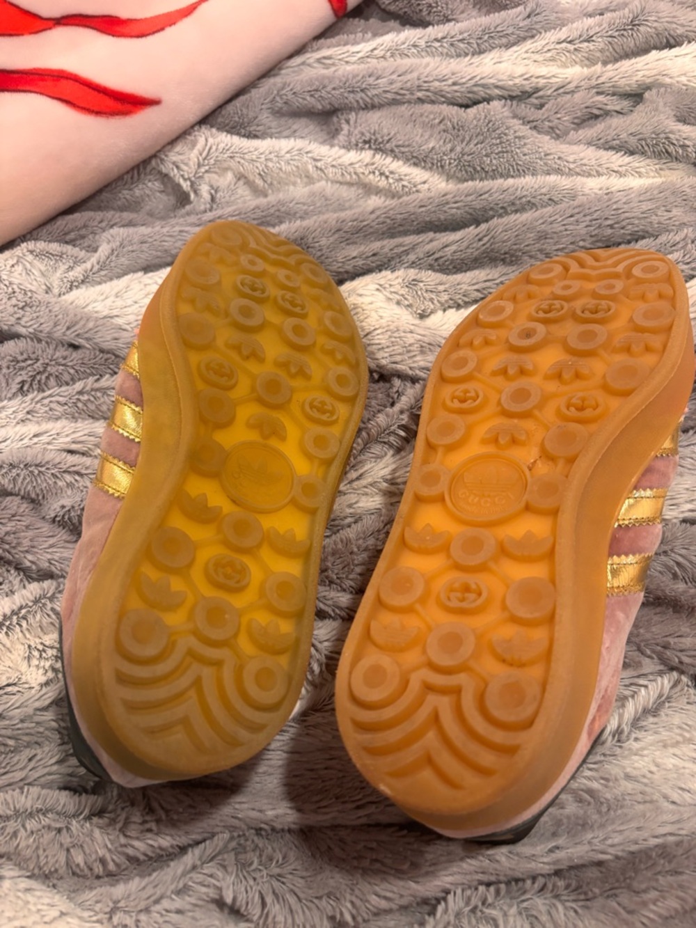 adidas gucci Pink Suede Sneakers with Gold Stripes ! so cute only worn once. - Picture 5 of 11